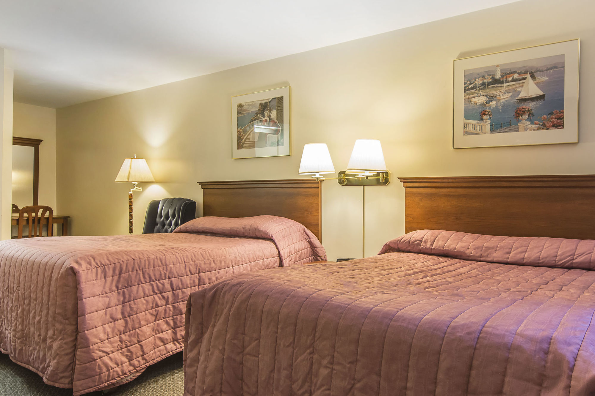 Econo Lodge Inn & Suites Saint John Rum bild