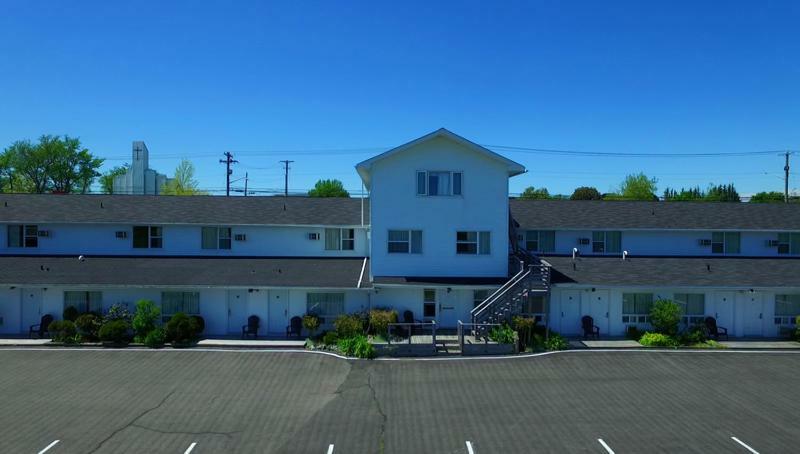 Econo Lodge Inn & Suites Saint John Exteriör bild