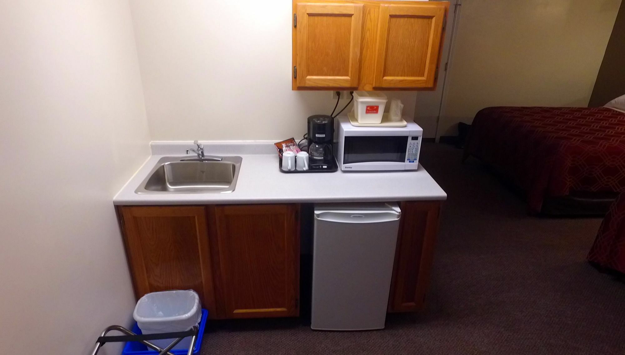 Econo Lodge Inn & Suites Saint John Exteriör bild